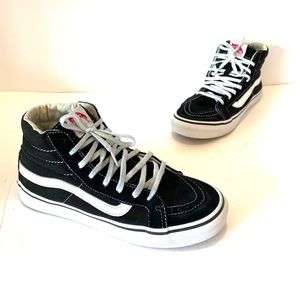 Vans Hightop Skate Shoes SK-8 Hi Slim